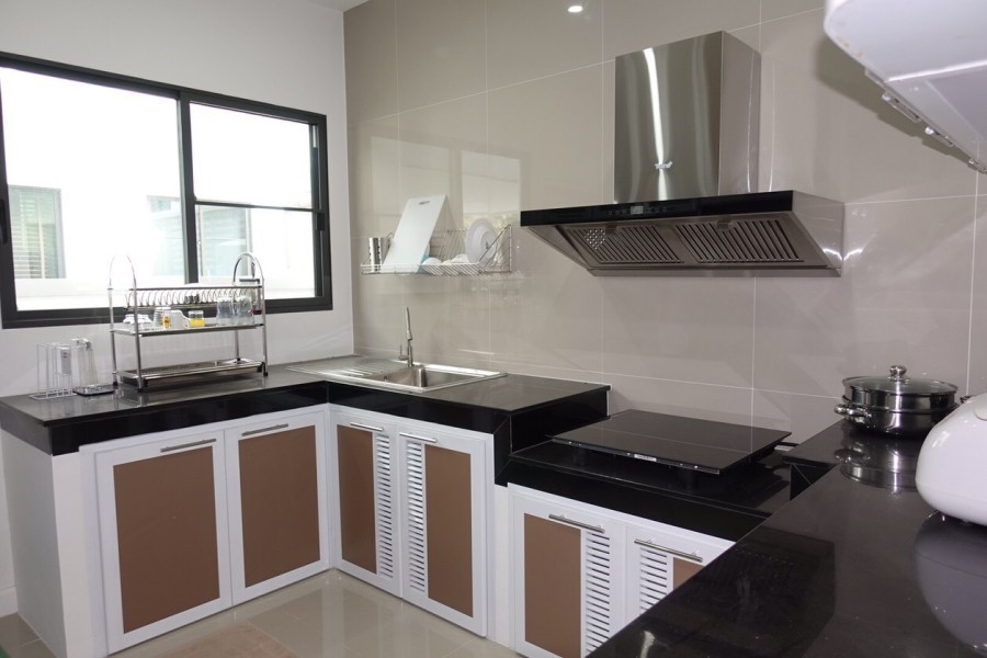 ขาย/เช่า บ้านเดี่ยวใหม่ 2 ชั้น หมู่บ้านเดอะแกรนด์วงแหวนบางนาอ่อนนุช 