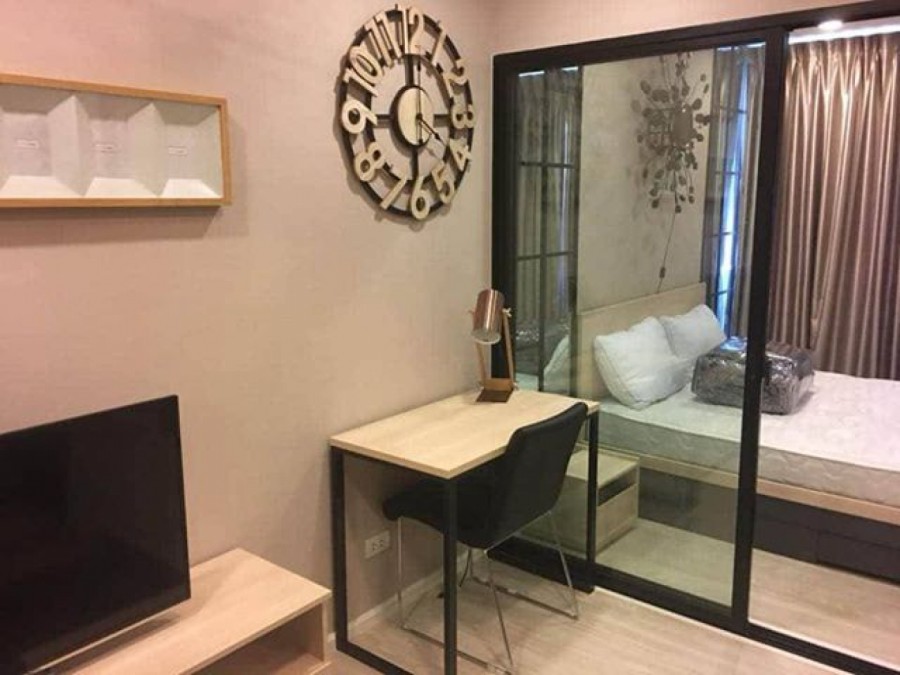 ขายคอนโดปาล์มสปริง นิมมาน เชียงใหม่ Palm Springs Nimman Condo พร้อมเฟอร์และเครื่องไฟฟ้า 