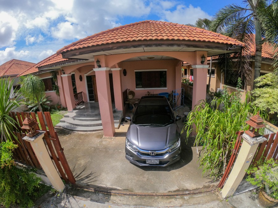 ขายบ้านเดี่ยว สวยโซน E E C 80 ตรว. 3ห้องนอน เพียงแค่ 2 นาที จากสนามบินอู่ตะเภา ตกแต่งด้วยวัสดุอย่างดี