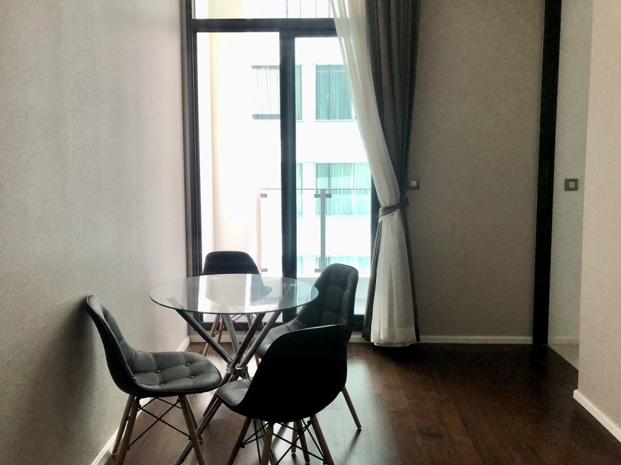 Sell Diplomat Sukhumvit39 Condo Fully Furnished, 150m. from BTS Phrompong    