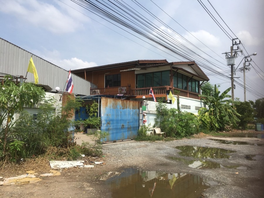 ขายที่ดิน 327 ตรว. พร้อมโรงงาน ติดถนนสังฆสันติสุข 56 ใกล้สนามกอล์ฟเดอะไพน์