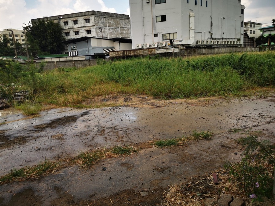 ขายที่ดิน 692 ตรว. ติดถนนเฉลิมพระเกียริติ ร.9 ซอย12 ใกล้สวนหลวง ร.9 และ MRT ศรีอุดม 