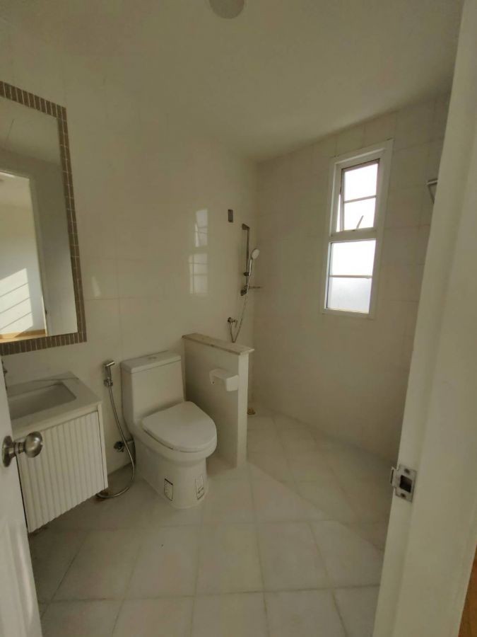 ให้เช่าโฮมออฟฟิศ 4 ชั้น โครงการพลัสพาร์ค อเวนิว ลาซาล-ศรีนครินทร์ ตกแต่งใหม่ สิ่งแวดล้อมดี ใกล้ BTSแบริ่ง และMRTศรีลาซาล