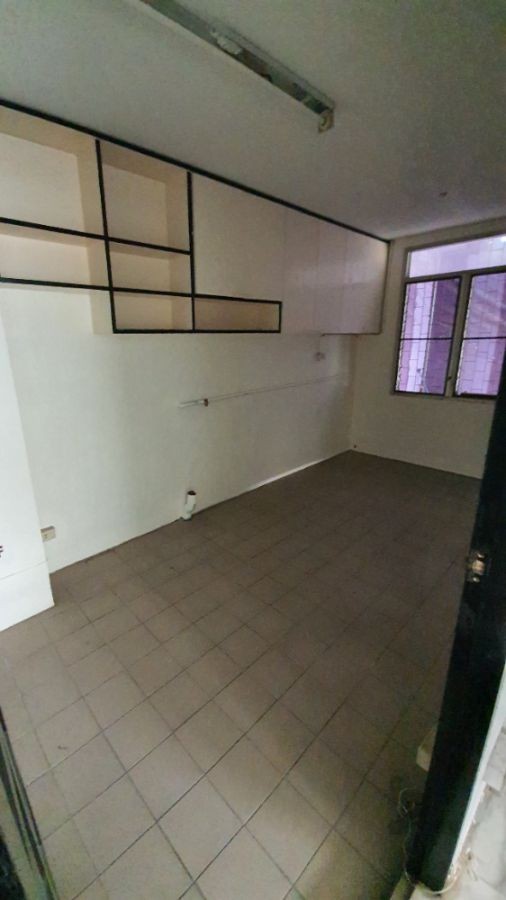 ขายบ้าน 4 ชั้น 49 ตรว. ซอยสุวรรณมณี (ประชาอุทิศ 23)  ใกล้สี่แยกเหม่งจ๋าย และโรงเรียนนานาชาติ KIS International School