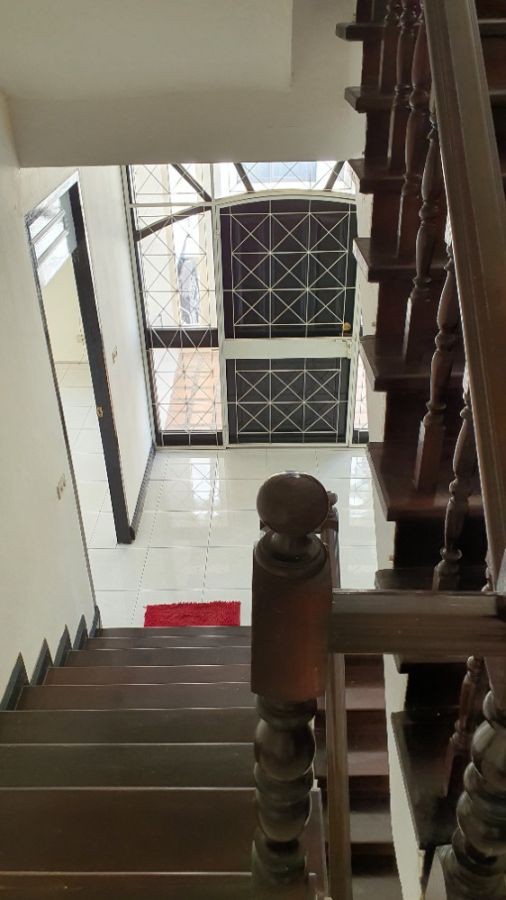 ขายบ้าน 4 ชั้น 49 ตรว. ซอยสุวรรณมณี (ประชาอุทิศ 23)  ใกล้สี่แยกเหม่งจ๋าย และโรงเรียนนานาชาติ KIS International School