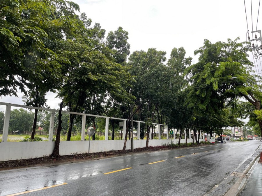 ขายที่ดิน 9-0-26 ไร่ ติดถนนสุขาภิบาลบางระมาด-พุทธมณฑลสาย2 หลังห้างพาซีโอ กาญจนาภิเษก  (Paseo Park)