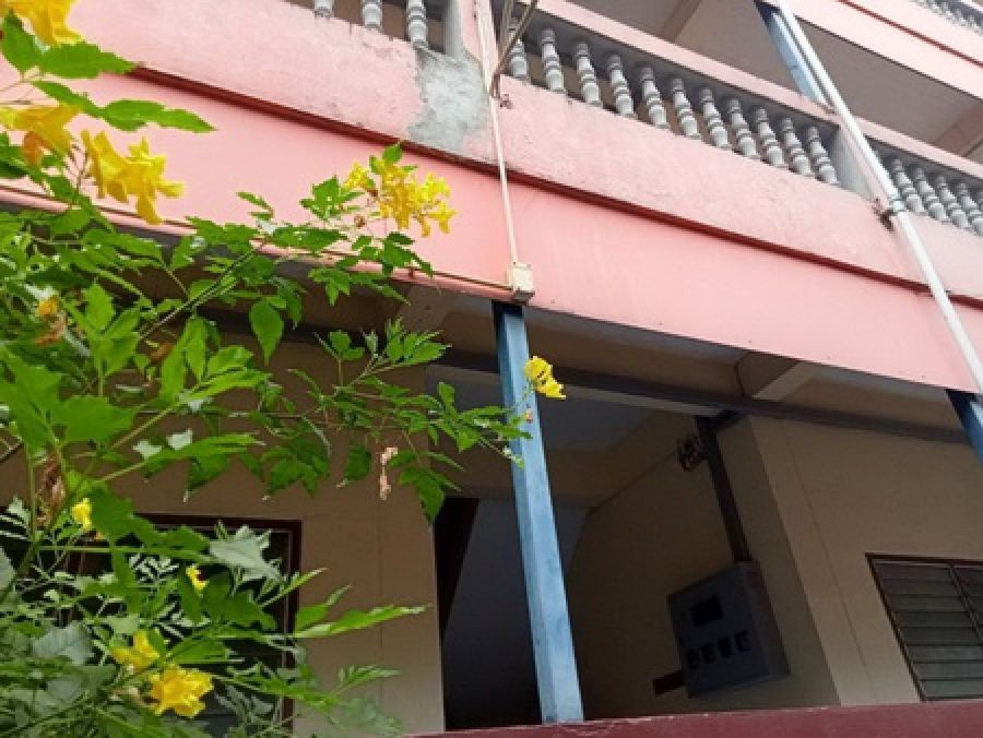 อพาร์ทเม้นท์  4  ชั้น ซอย รามคำแหง 58 ถนนรามคำแหง แขวงหัวหมาก เขตบางกะปิ กรุงเทพมหานคร