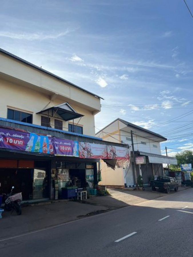 ขายหอพัก 40 ห้องพร้อม อาคารพาณิชย์ 5 คูหา 2 ชั้น ตำบลหมากแข้ง อำเภอเมืองอุดรธานี จังหวัดอุดรธานี