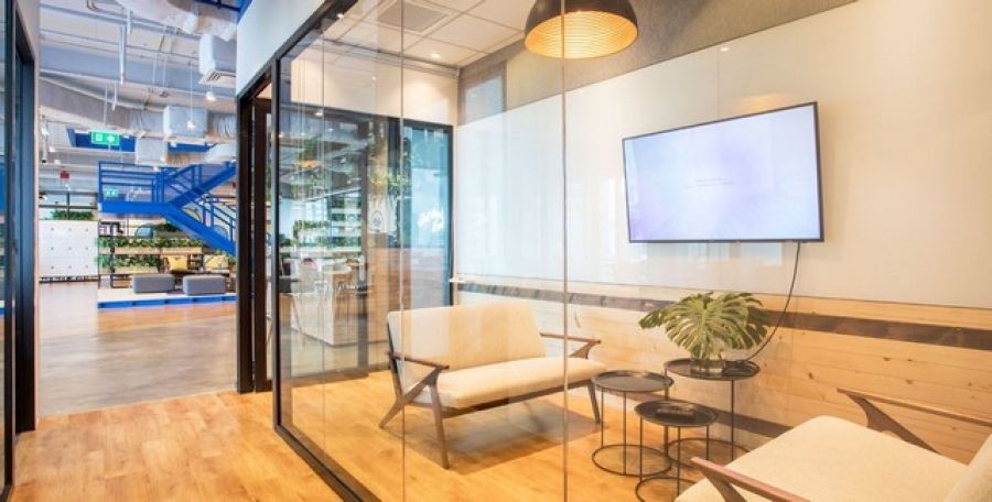 ออฟฟิศตกแต่งพร้อมใช้ สาทร  อาคารเอไอเอ สาทร ทาวเวอร์  มีพนักงาน 1 ท่านขึ้นไป