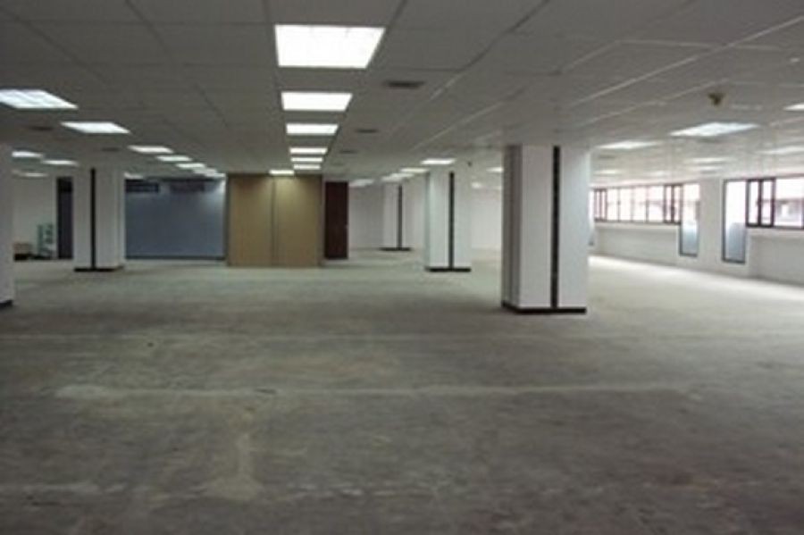 ออฟฟิศให้เช่าสาทร สีลม บางรัก อาคารตั้ง ฮั่ว ปัก รถไฟฟ้าบีทีเอสสถานีช่องนนทรี  O2,512,59O9,  O84,543,4833 www.irentoffice.com