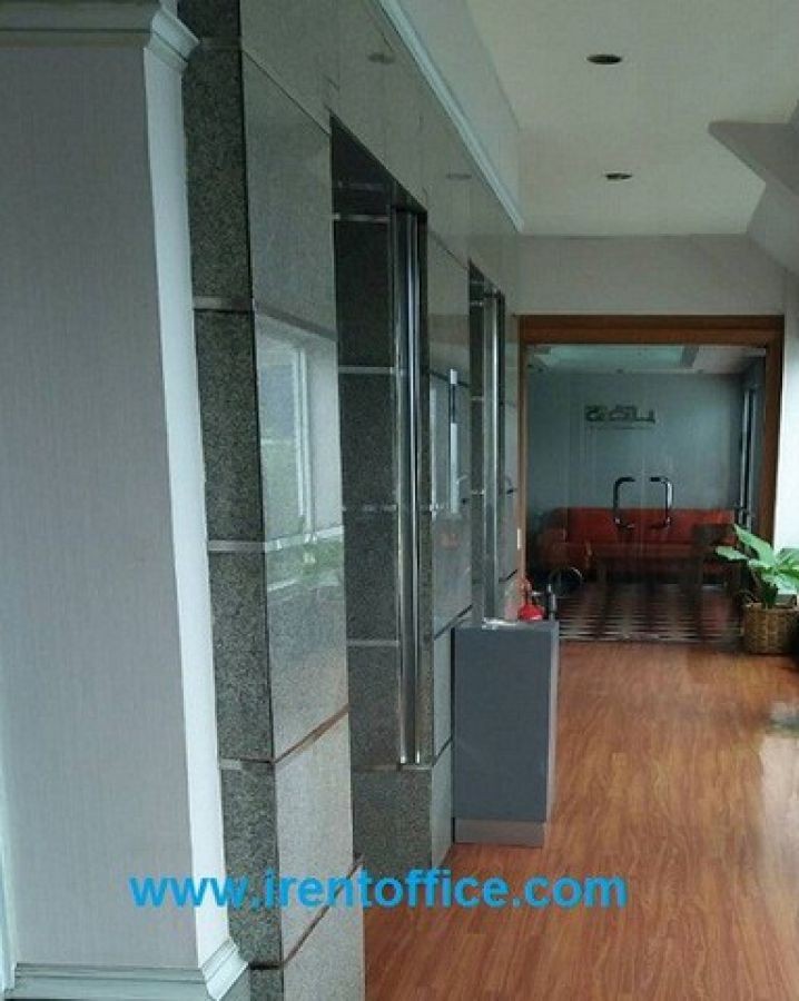 ออฟฟิศให้เช่าถูกพระราม4 คลองเตย อาคารตึกไทย รถใต้ดินสถานีคลองเตย  O2,512,59O9,  O84,543,4833  www.irentoffice.com
