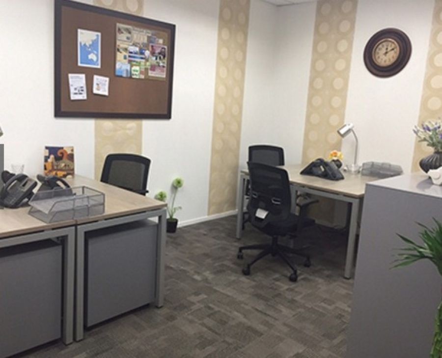 ออฟฟิศตกแต่งพร้อมใช้ รัชดา ห้วยขวาง  อาคารเดอะไนน์ ทาวเวอร์ มีพนักงาน 1 ท่านขึ้นไป