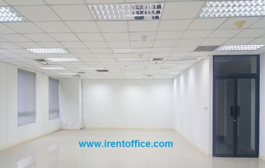 ออฟฟิศให้เช่าพหลโยธิน จตุจักร รัชโยธิน  อาคารตึกช้าง  รถไฟฟ้าใต้ดินพหลโยธิน O2,512,59O9,  O84,543,4833 www.irentoffice.com