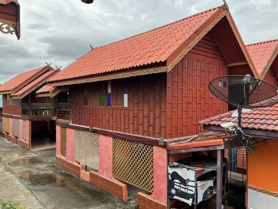 ขาย โรงแรม รีสอร์ท ติณสูลานนท์ 1700 ตรม. 360 ตร.วา ติดทะเล เห็นวิวทะเล