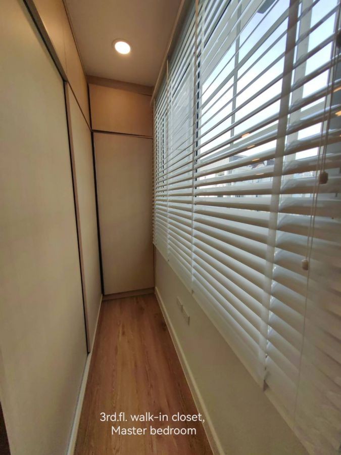 ให้เช่าบ้าน/โฮมออฟฟิศ 4 ชั้น โครงการพลัสพาร์ค อเวนิว ลาซาล-ศรีนครินทร์  ตกแต่งใหม่ สิ่งแวดล้อมดี ใกล้ BTSแบริ่ง และMRTศรีลาซาล