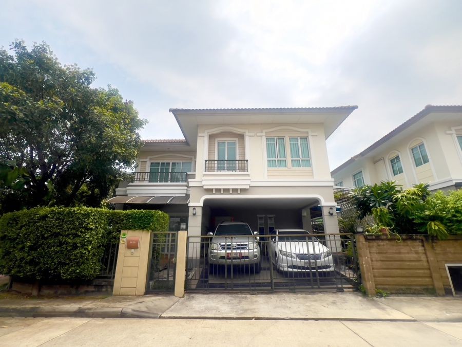 ขายบ้านเดี่ยว 2 ชั้น ในหมู่บ้านภัสสรเพรสทีจ อ่อนนุช-เฉลิมพระเกียรติ ขนาด 64.7 ตร.ว. 3 ห้องนอน 3 ห้องน้ำ  พร้อมเฟอร์นิเจอร์ สิ่งแวดล้อมดี