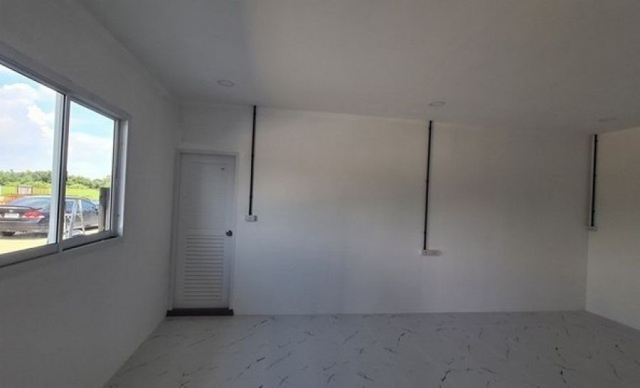 M68ให้เช่าโกดังพร้อมออฟฟิศ พื้นที่ใช้สอย 300 ตารางเมตร ซอยวัดสุขใจ24 ย่านมีนบุรี ถนนนิมิตใหม่