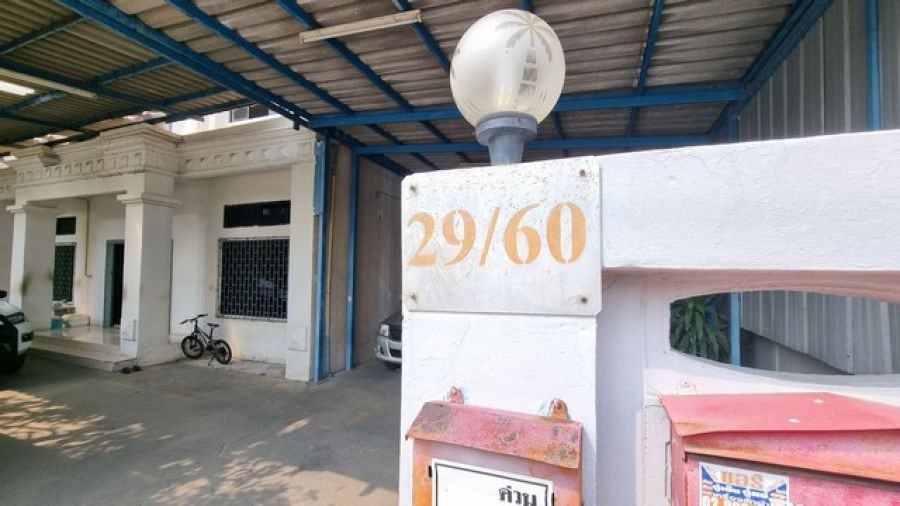 ขาย  โรงงาน อรุณสุนทรี แฟคตอรี่แลนด์ นนทบุรี ถนนเมน 190ตรว.  ราคาดี 11 ลบ.