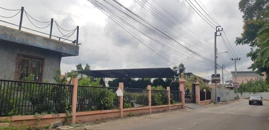 ขายที่ดินทำเลดี ใกล้แหล่งธุรกิจและการเดินทางสะดวก ติดทางด่วนสุขสวัสดิ์ - พุทธบูชา ขนาด 1 ไร่ 2 งาน 14 ตรว. โทร 0632425959