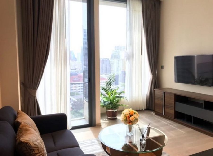 ให้เช่าคอนโด The Esse Asoke (ดิ เอส อโศก) เยื้องตึกแกรมมี่ Luxury Condo for rent
