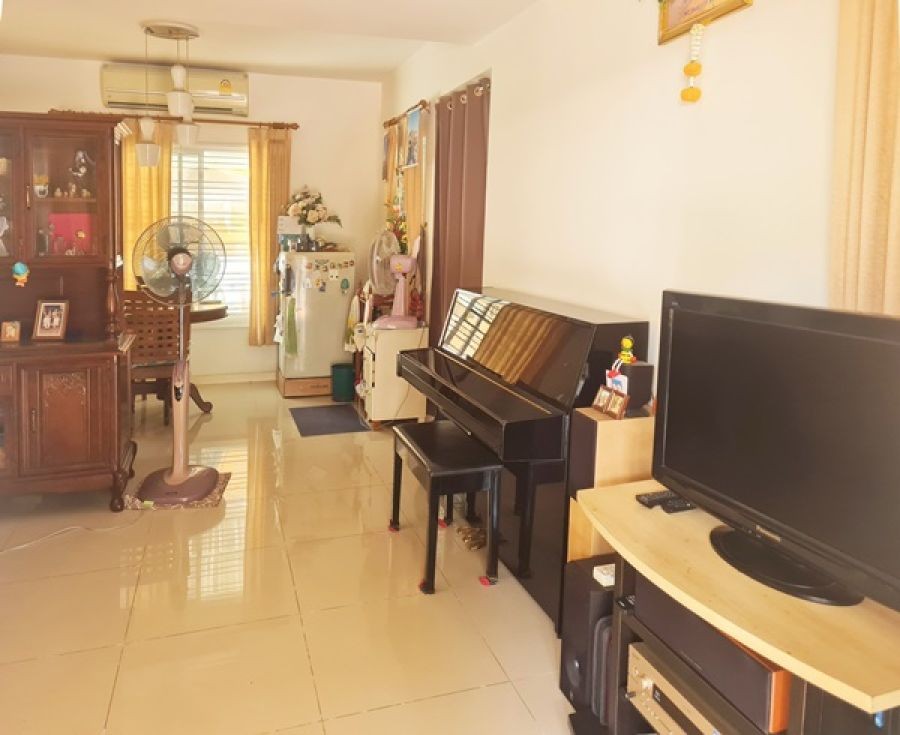 ขาย บ้านเดี่ยว อินนิซิโอ ปิ่นเกล้า-วงแหวน นนทบุรี ทำเลดี ใกล้แหล่งชุมชน ตลาดลุงออม ใกล้ 7-11 (เจ้าของขายเอง) โทร. 094-8942727