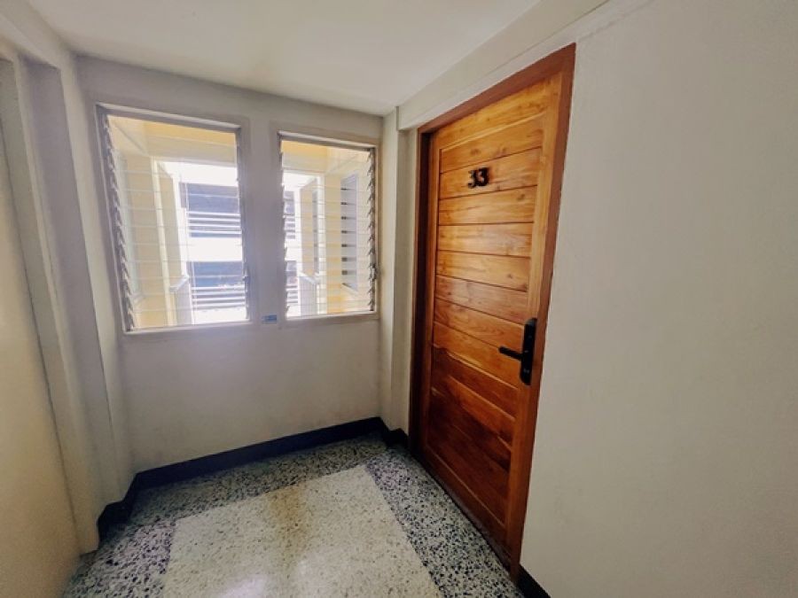 ขายด่วน! เจ้าของขายเอง คอนโดสวยพร้อมอยู่ ธนาเพลส ลาดพร้าว 71 ตึก B ชั้น 5 เพียง 1.09 ล้านบาท ได้ทุกอย่างในห้อง! โทร 062-9742478