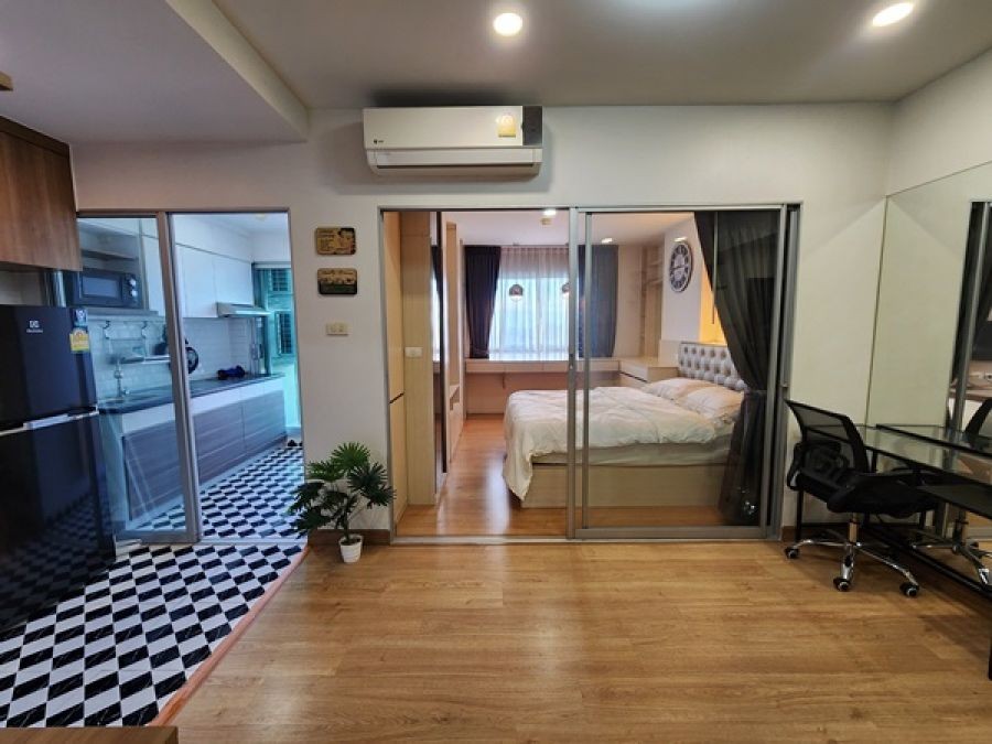 ขายคอนโด ศุภาลัย เวอเรนด้า รัชวิภา-ประชาชื่น 1 ห้องนอน ชั้น 20 วิวสระว่ายน้ำ วิวเมือง โล่งสบาย Tel 081-8286429