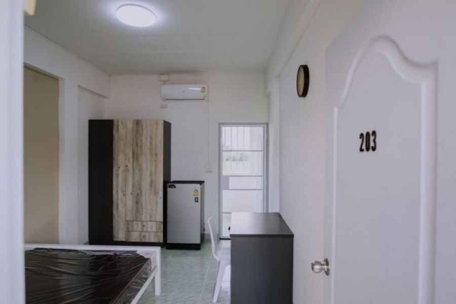 หอพักรีโนเวทใหม่ ผู้เช่าเต็ม ใกล้ม.แม่โจ้ สันทราย