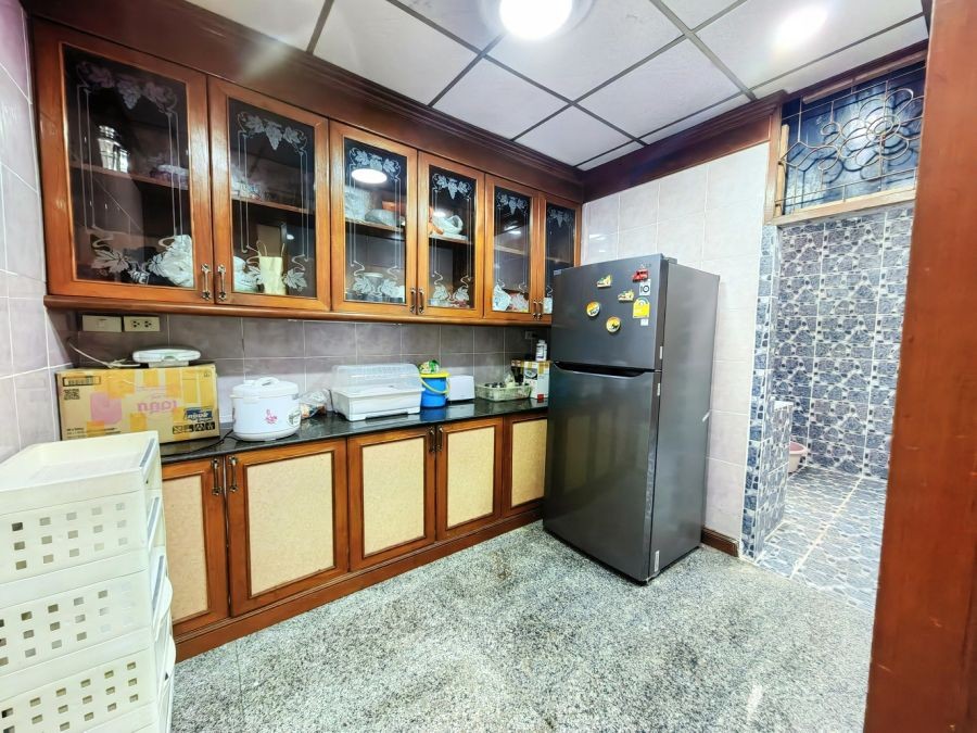 For Rent Townhouse 3 Bed3Bath in SoiAree Sukhumvit26 near BTS Phrompong