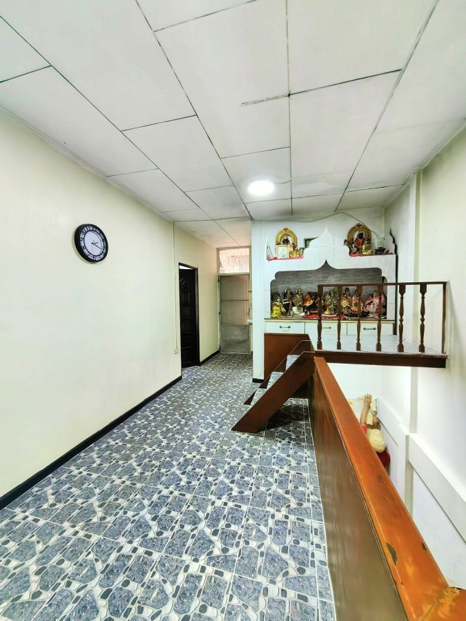 For Rent Townhouse 3 Bed3Bath in SoiAree Sukhumvit26 near BTS Phrompong