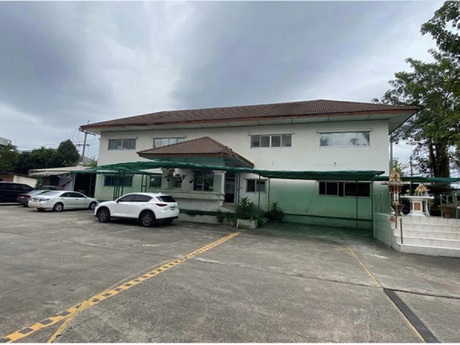 ขาย/เช่าโรงงานพร้อมอาคารสำนักงาน 5 ไร่ 3 งาน 25 ตร.วา 5658 ตารางเมตร พื้นที่สีม่วง มีใบรง. 4 ถ.บางนา-ตราด สมุทรปราการ