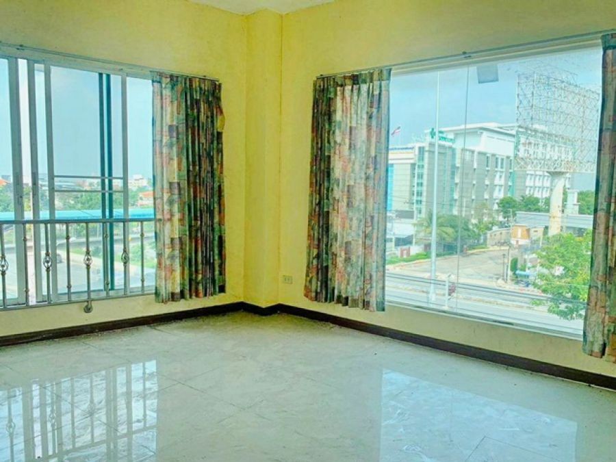 ให้เช่า อาคารพาณิชย์ 3 ชั้นบน ชั้น 3-5 ติดถนน 3นอน 3น้ำ เดอะวอล์ค ราชพฤกษ์ 500ม. 38 ตร.วา. 450 ตร.ม. ตลาดพระราม5 1.9 กม. โกดังจอดรถ 15คัน