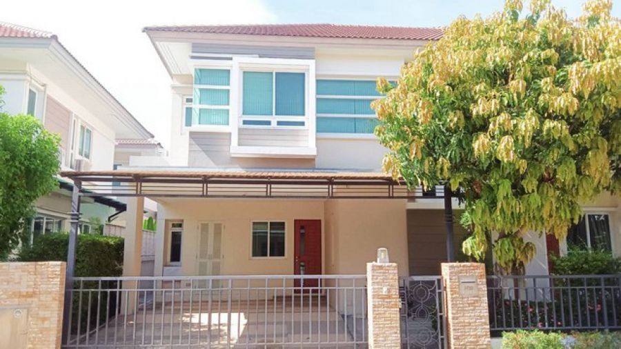 บ้าน บางกอกบูเลอวาร์ด เทพารักษ์ – วงแหวน 4Bedroom4ห้องน้ำ 9400000 B. ไม่ไกลจาก เมกะ บางนา คุ้มค่าคุ้มราคา ตกแต่งสวย, สภาพดี, ขายพร้อมเฟอร์นิเจอร์