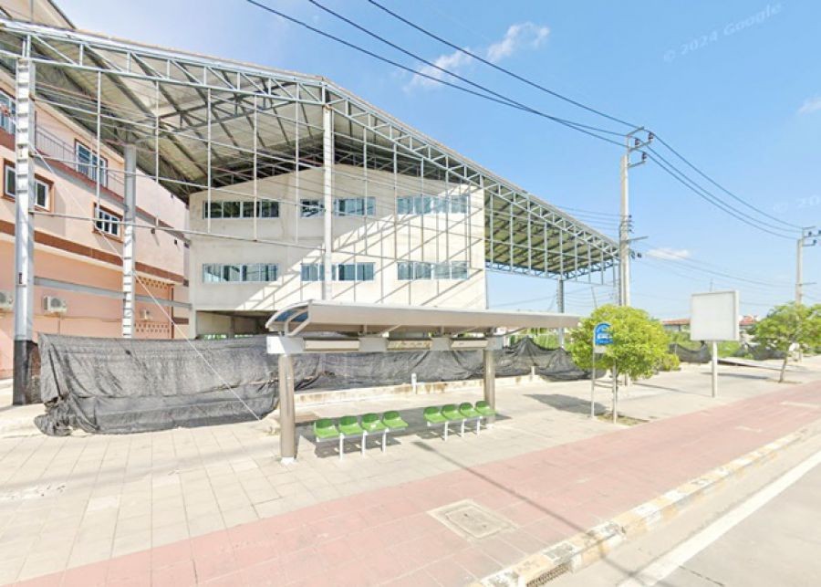 ให้เช่า-ขาย โชว์รูม สำนักงาน 3 ชั้น 255ตรว.1505 ตรม. สวนหลวง ร.9 ติดถนนใหญ่ ตลาดรถไฟศรีนครินทร์ 2.4 กม รพ.สินแพทย พัฒนาการ