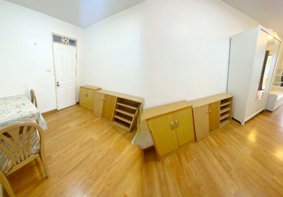 เครื่องซักผ้า ซิตี้โฮม รัชดาซอย10 เฟอร์ครบ 38ตรม 1นอน ห้องใหญ่มาก กว่าปกติ MRT ห้วยขวาง 1กม. 1นั่งเล่น นาชาติเดอะรีเจ้นท์ 0.9 กม.