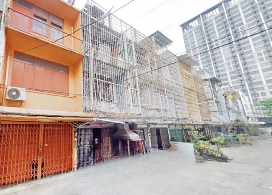 4นอน 3น้ำ สุรศักดิ์  สาทร11 อยู่อาศัย ให้เช่าตึกแถว 3 ชั้น  BTS เซนต์หลุยส์ 1.5 กม. กว้าง จันทร์18