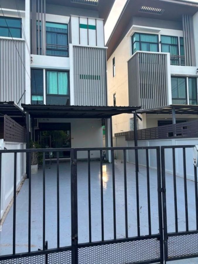 ขายบ้าน โครงการ cozy สตรีวิทยา2 โฮมออฟฟิศ 36 ตรว 3ชั้น จอดรถ4คัน ลาดพร้าว เลียบด่วน เกตรนวมินทร รัชดา 32 โชคชัย4 วังหิน โทร 0973329989