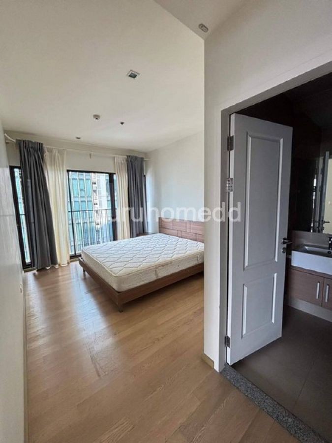 ให้เช่าคอนโด Noble Refine ติดBTSพร้อมพงษ์ ห้องขนาด 72 ตรม 2นอน 2น้ำ มีอ่างอาบน้ำ เฟอร์นิเจอร์ครบ อยู่ใจกลางเมือง เดินทางสะดวก - ghd000417R