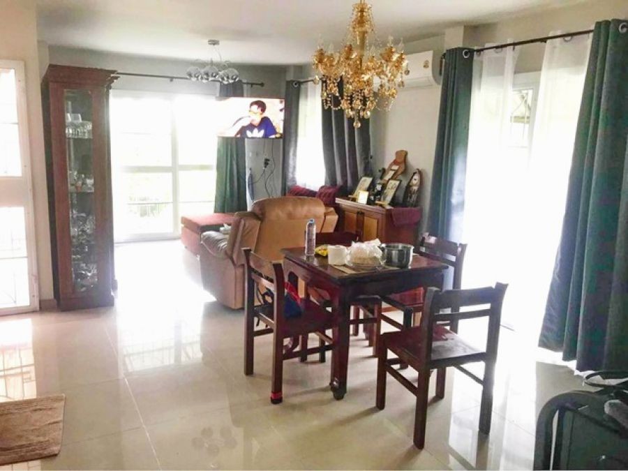 เพียวเพลส ราชพฤกษ์ 1.2กม.MRT บางรักใหญ่ 2.8 กม. บ้านเดี่ยว 2 ชั้น หลังมุม 4นอน 2 น้ำ มีเฟอร์ อุปกรณ์ไฟฟ้า ให้เช่า 37ตร.วา.150 ตร.ม.