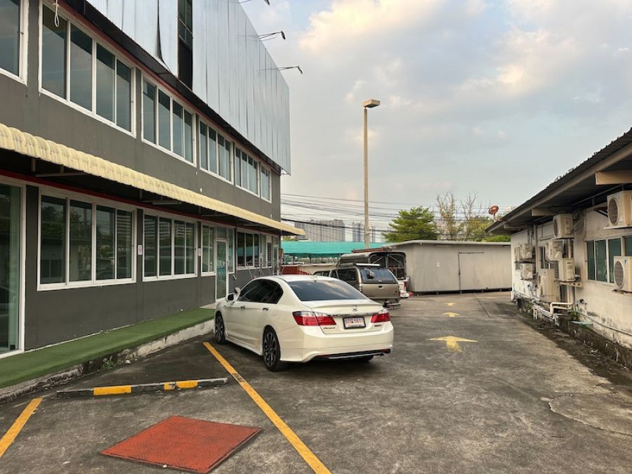 BH3257 ปล่อยเช่าอาคาร 2 ชั้นในปั้มบางจาก ติด BTS Bearing #อาคารให้เช่า #สำนักงานให้เช่า #อาคารพาณิชย์ให้เช่า