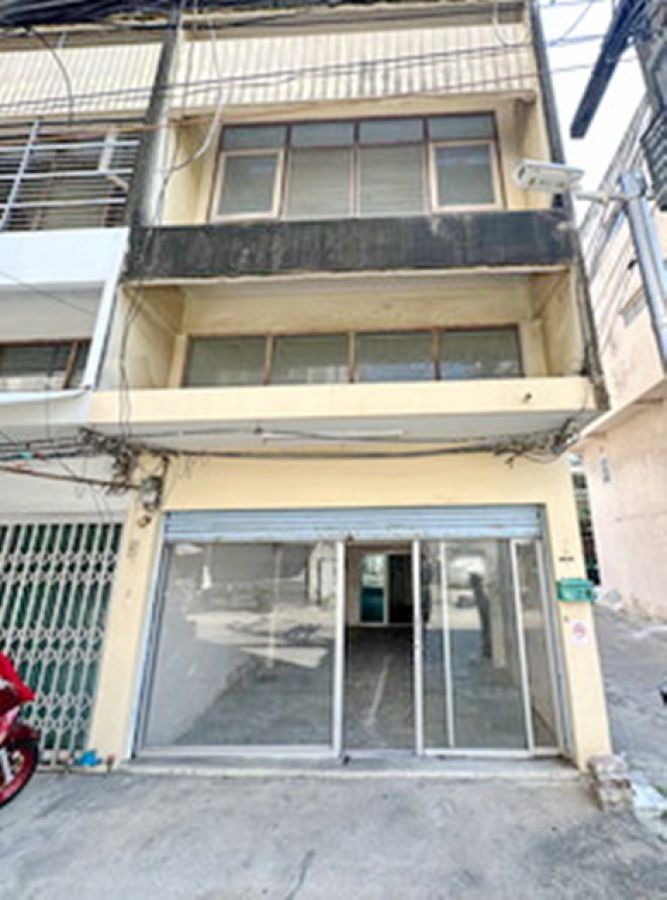 เทอร์มินอล21 พระราม3 600 ม วิวแม่น้ำเจ้าพระยา.อาคารพาณิชย์ 3 ชั้น หลังมุม มีดาดฟ้า  เจริญราษฎร์ โล่ง โปร่ง 2-3นอน 22 ตร.วา.242 ตร.ม.