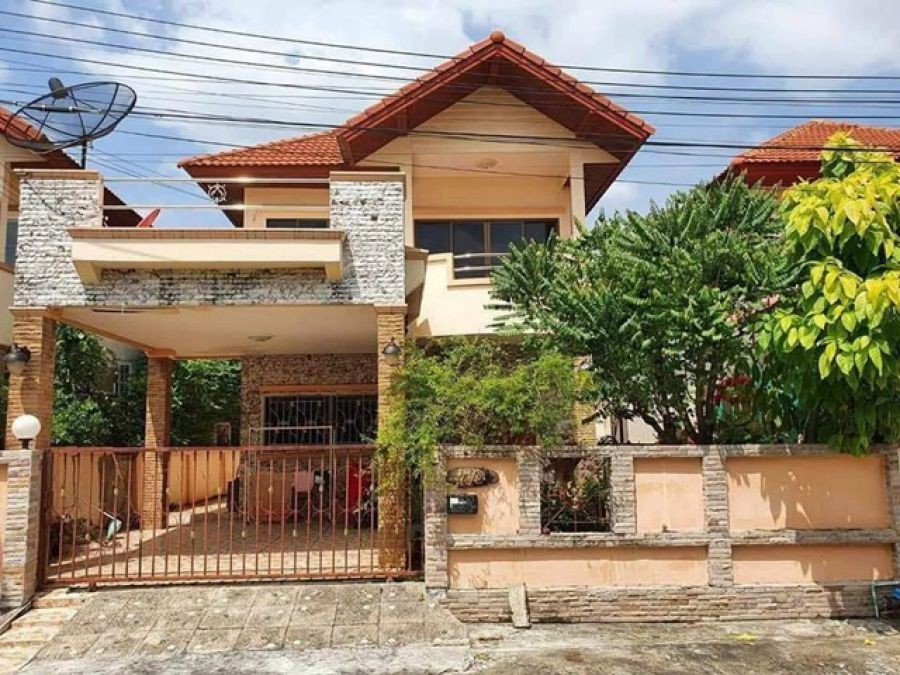 จัดเต็มเฟอร์ 6 นอนโลตัส บางแค 1.8 กม.MRT บางแค 1.8 กม.  ให้เช่า บ้านเดี่ยว 2 ชั้น  รร.เซนต์ปีเตอร์ธนบุรี  ม.สยาม 3.8 กม.58 ตร.วา.250 ตร.ม.