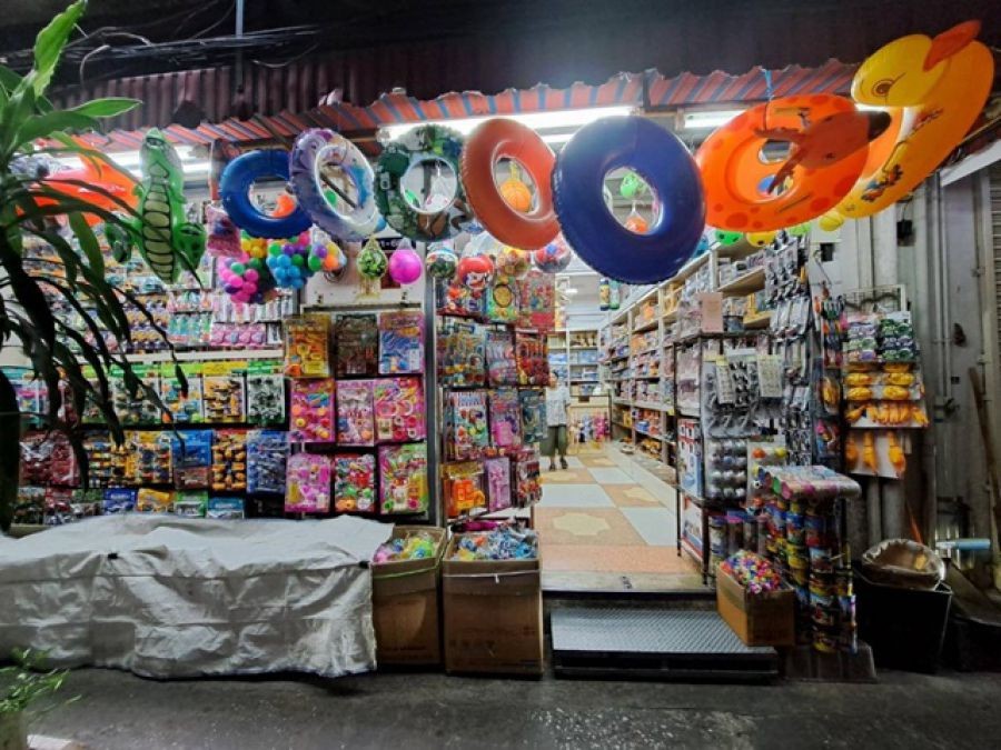 ตลาดสำเพ็ง 600ม. ให้เช่า 1 นอน 1 น้ำ15 ตร.วา. อาคารพาณิชย์ 5 ชั้น ทำเลย่านเยาวราช  300 ตร.ม.แหล่งเศรษฐกิจ แหล่งช้อปปิ้ง