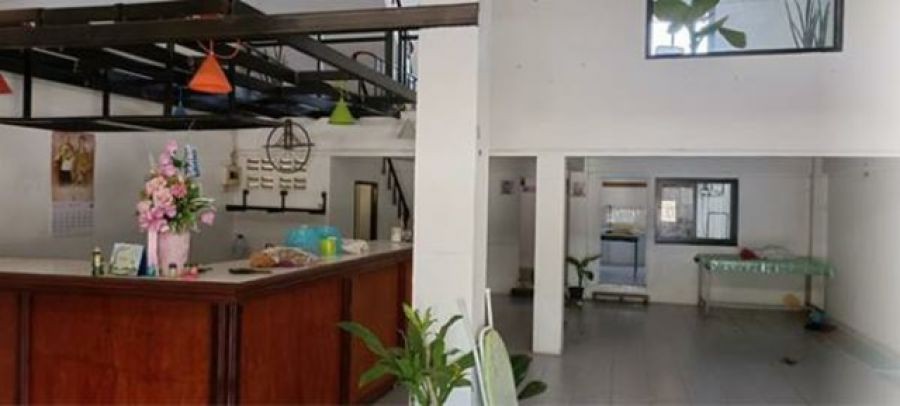 ทำเลดี ติดถนนใหญ่ หาดบางเสร่ 2.7 กม.ให้เช่าอาคารพาณิชย์ 2 คูหา 2.5 ชั้น 4 น้ำ 2-3นอน 40 ตร.วา. 350 ตร.ม.ทะเล สวนนงนุช 7.4 กม