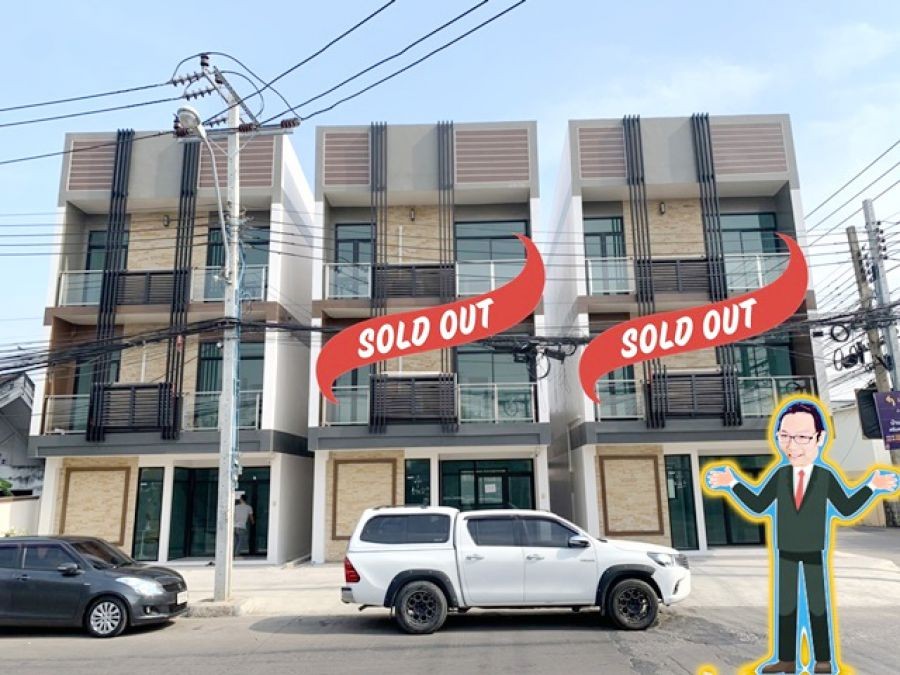 อ่อนนุช60-72 5นอน 5น้ำ แอร์5ตัว ใหม่! พัฒนาการ78-94  ขาย-ให้เช่า อ.พาณิชย์ หน้ากว้าง6 ม.  30ตรว 260 ตรม ประเวศ 2-4 คัน สุขุมวิท77