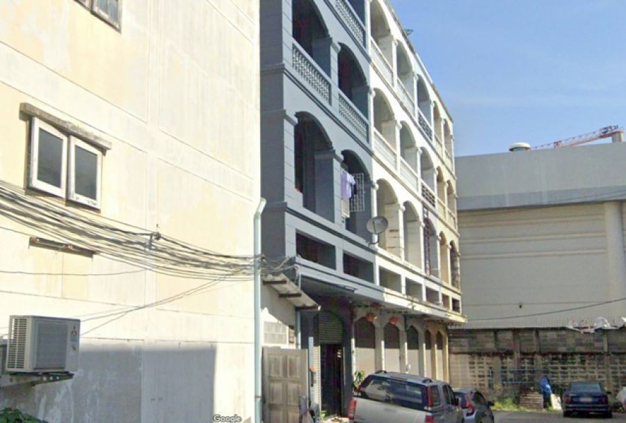 SIA สยามอินเตอร์การประมูล อาคารพาณิชย์ 4ชั้น 3นอน 3น้ำ ซอยมิสทีน พร้อมชั้นลอย มีดาดฟ้า 20ตร.วา. 210ตร.ม.   รามคำแหง 158-162