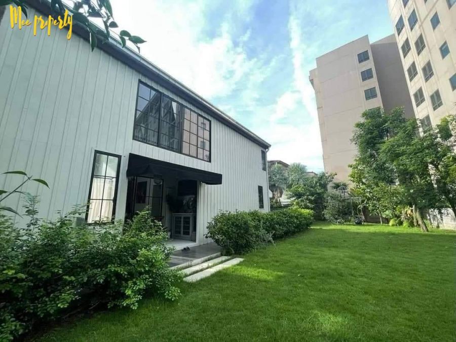 ขายบ้านใจกลางเย็นอากาศ ภายในบ้านปลูกต้นไม้เยอะมาก  ซอยประสาทสุข ถนนเย็นอากาศ แขวงช่องนนทรี เขตยานนาวา ขนาดพื้นที่ 381 ตารางวา ME-169