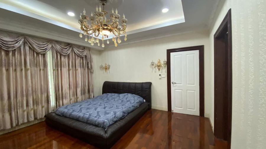 ให้เช่าบ้านเดี่ยว 2ชั้นพื้นที่ใช้สอย 143 ตร.ว4 ห้องนอน 4 ห้องน้ำ1 ห้องแม่บ้าน2 จอดรถเฟอร์นิเจอร์ พร้อมเครื่องใช้ไฟฟ้าครบ