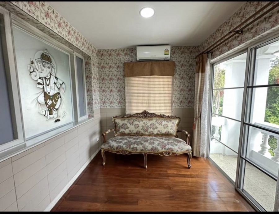 For Rent  Luxury Detached House 4 Bed in Nuntawan Suanluang R9 Park Village