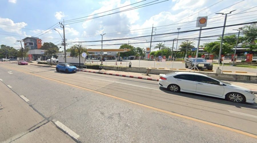 รร.วัดนวลจันทร์ 400 มMRTวัชรพล 1.7กม. ทาวน์เฮ้าส์ 3 ชั้น 4นอน 4แอร์ 3น้ำ  21ตร.วา.252 ตร.ม.นวลจันทร์ 25-33 บิ้วท์อินภายใน